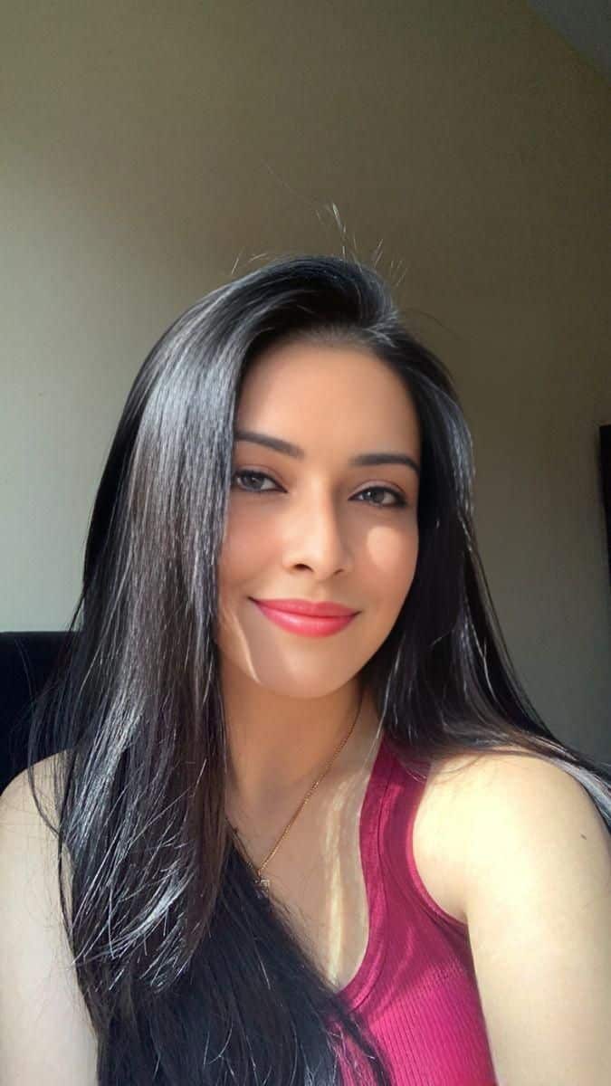 Vanessa F.